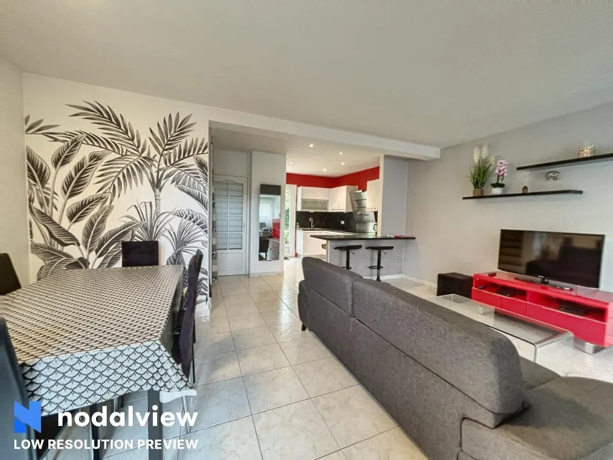 Villa Azurella Villeneuve-Loubet 0*,