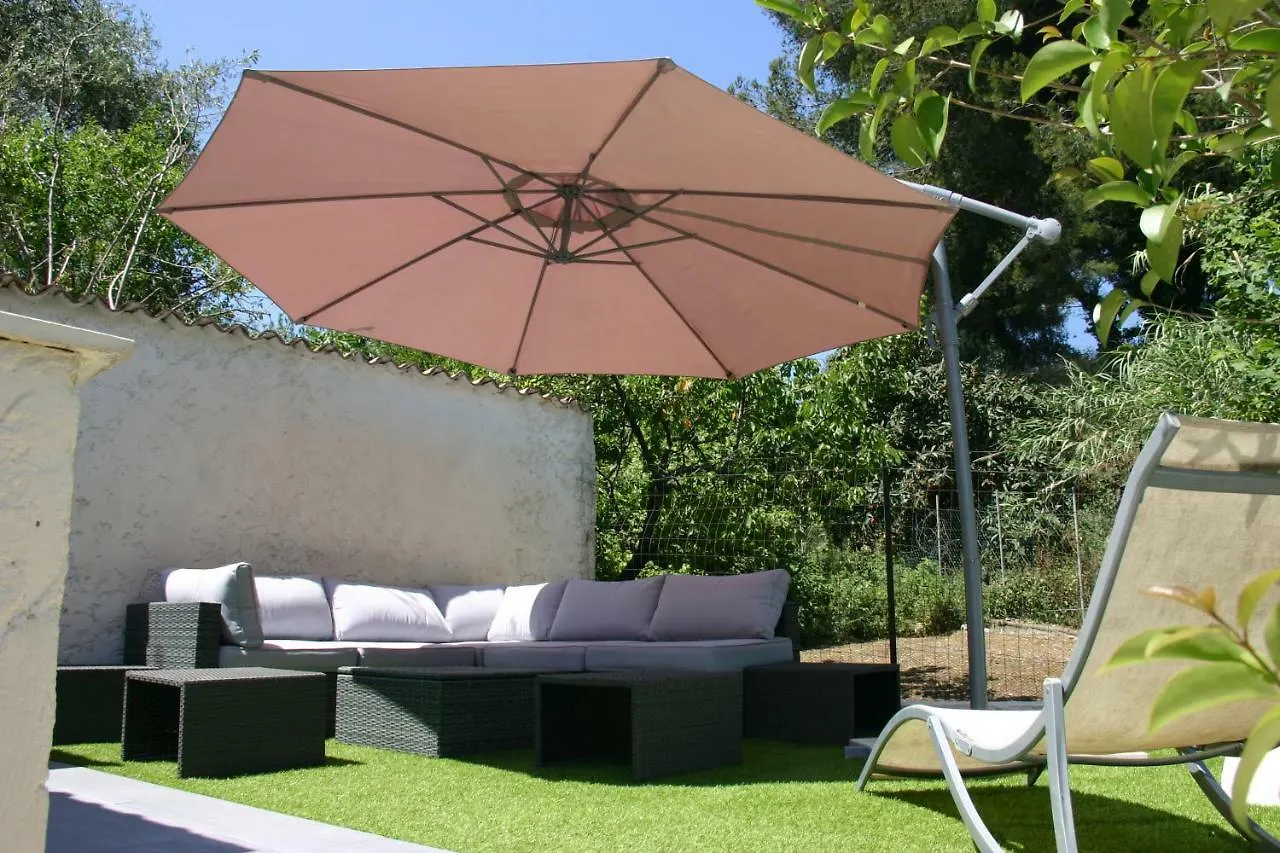 Villa Azurella Villeneuve-Loubet 0*,  France